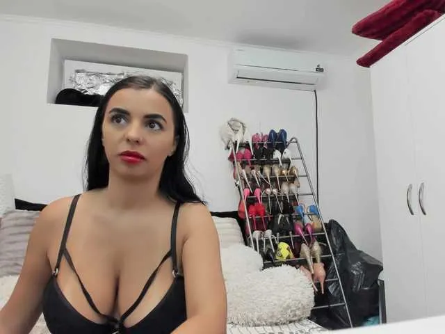 JuliaHayes90 Image 10