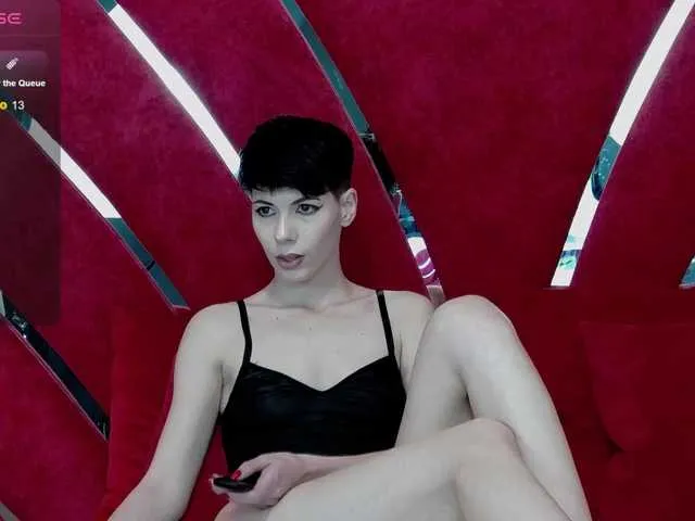 RoxxyRouge's Thumb Image